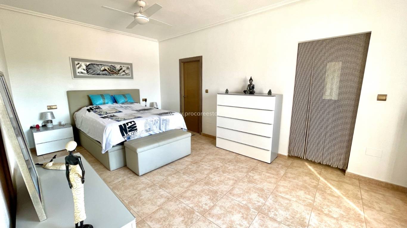 Reventa - Villa - Catral