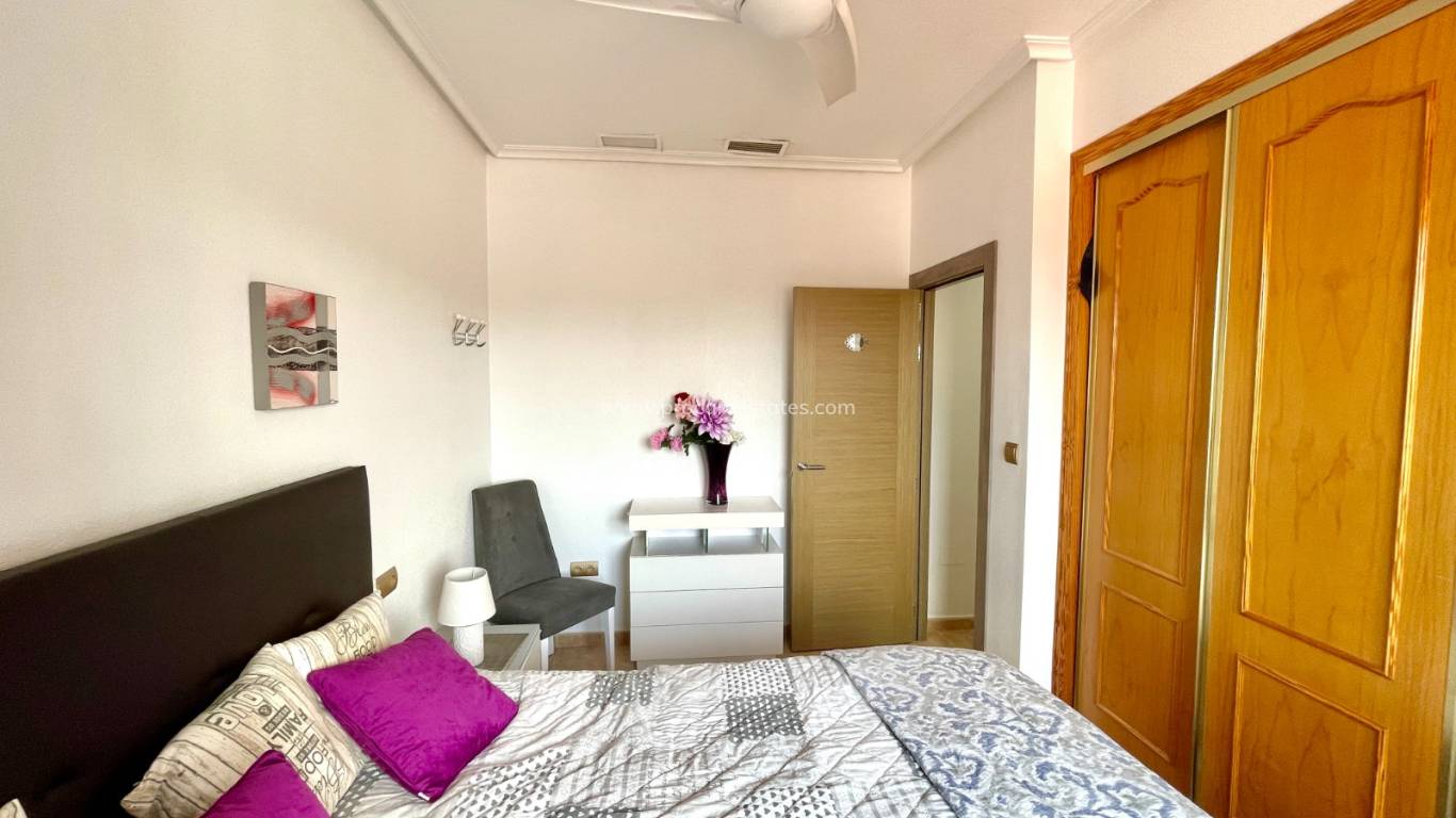 Reventa - Villa - Catral