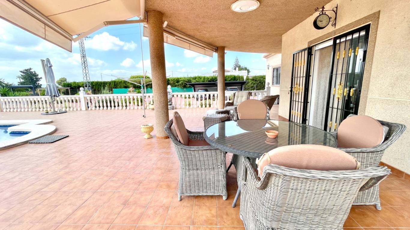 Reventa - Villa - Catral