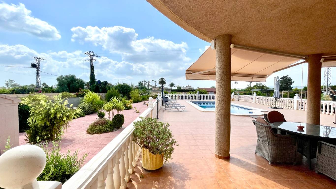 Reventa - Villa - Catral