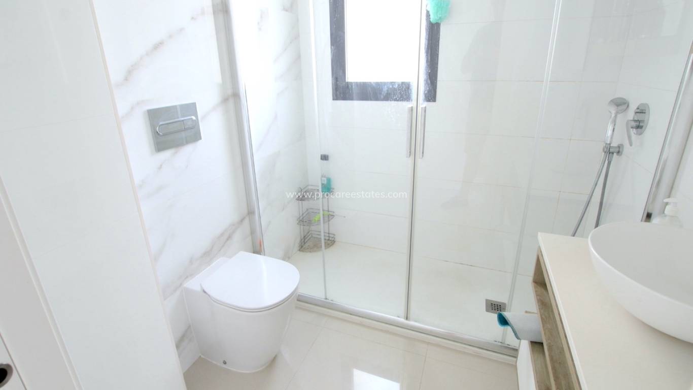 Reventa - Villa - Ciudad Quesada - Doña Pepa