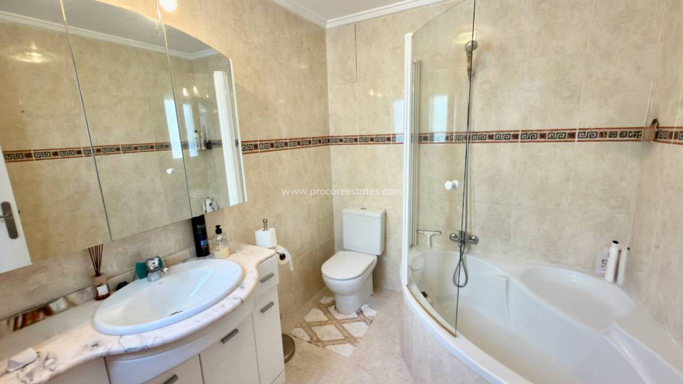 Reventa - Villa - Ciudad Quesada - Doña Pepa