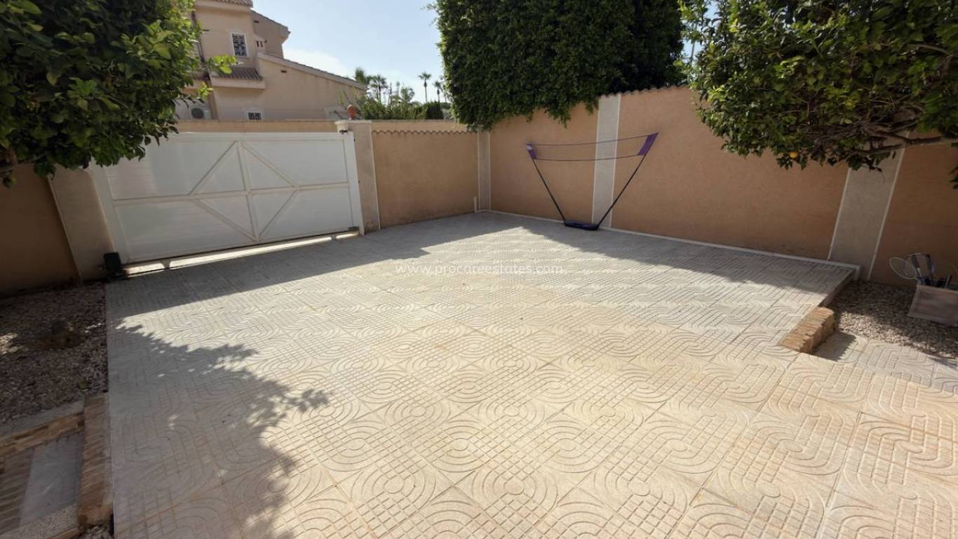 Reventa - Villa - Ciudad Quesada - Doña Pepa