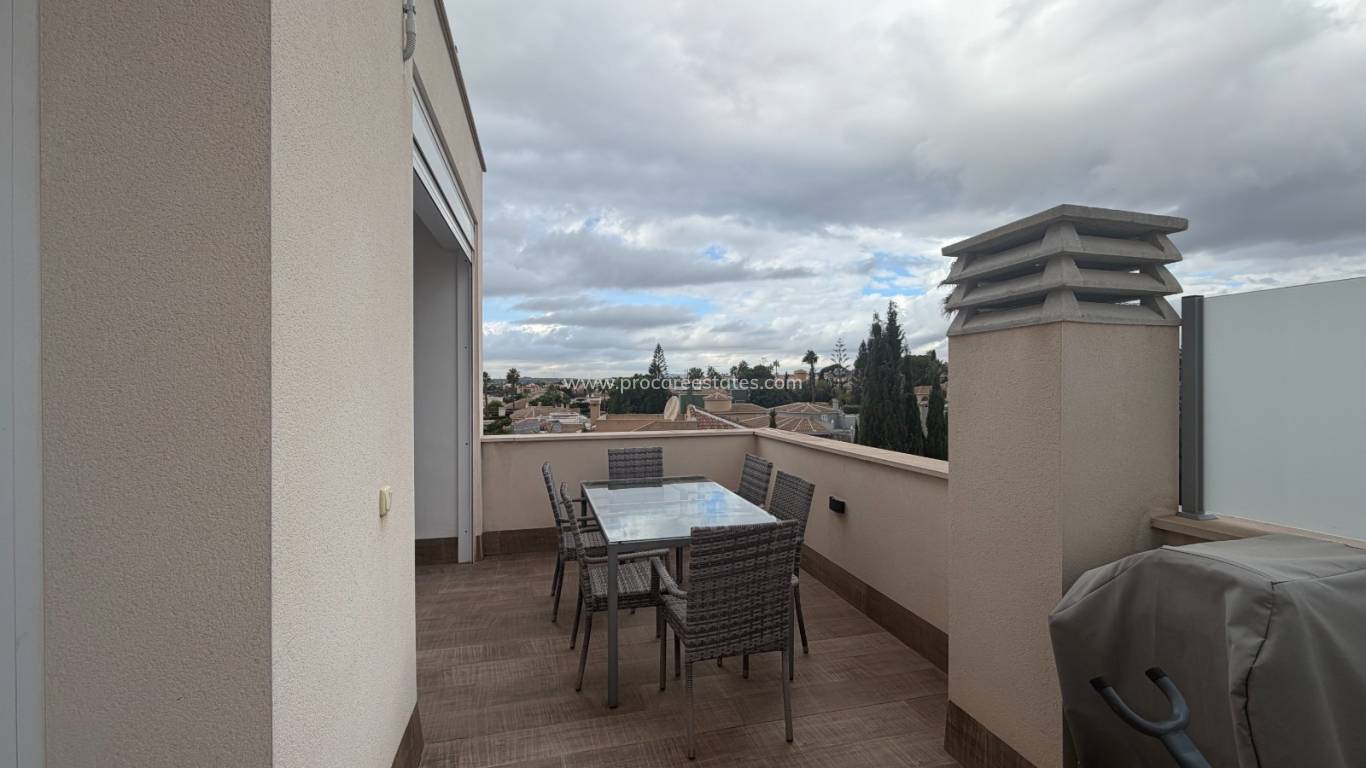 Reventa - Villa - Ciudad Quesada - Doña Pepa