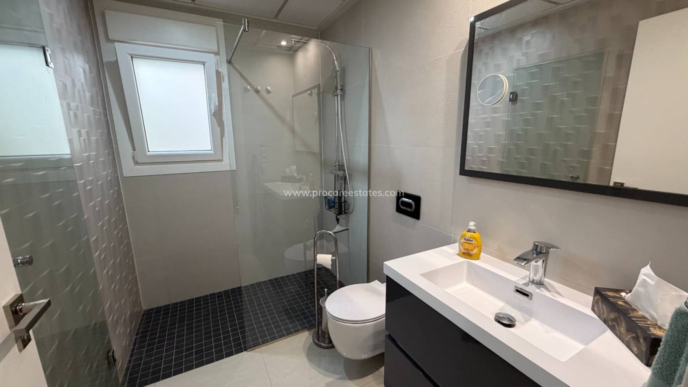 Reventa - Villa - Ciudad Quesada - Doña Pepa