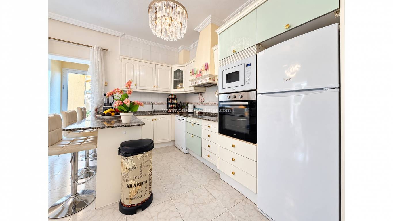 Reventa - Villa - Ciudad Quesada - Doña Pepa