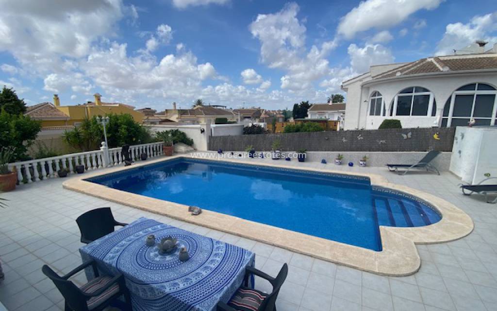 Reventa - Villa - Ciudad Quesada - Lo Pepin