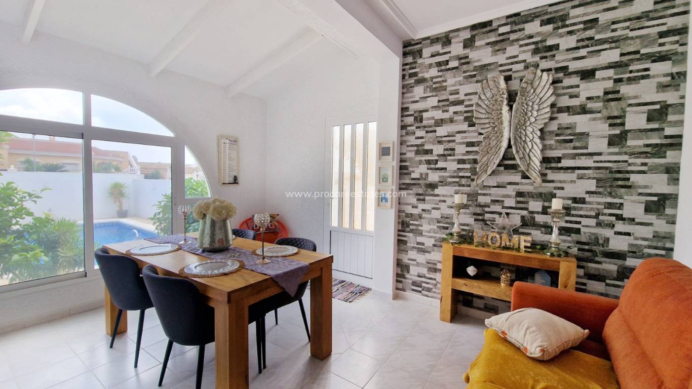Reventa - Villa - Ciudad Quesada - Pueblo Bravo