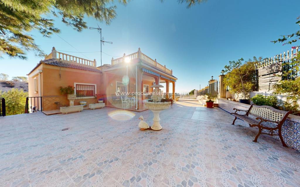 Reventa - Villa - Crevillente