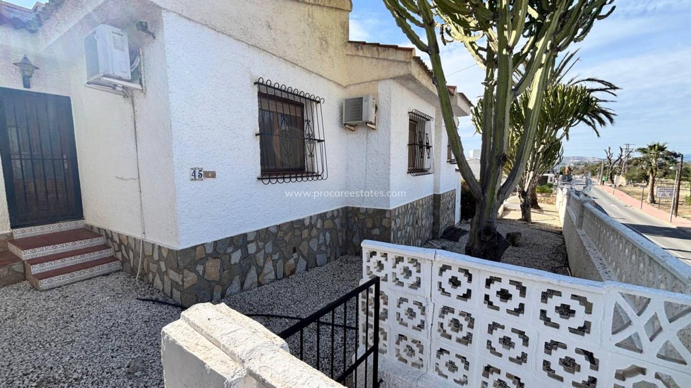 Reventa - Villa Detached - Ciudad Quesada - CENTRO