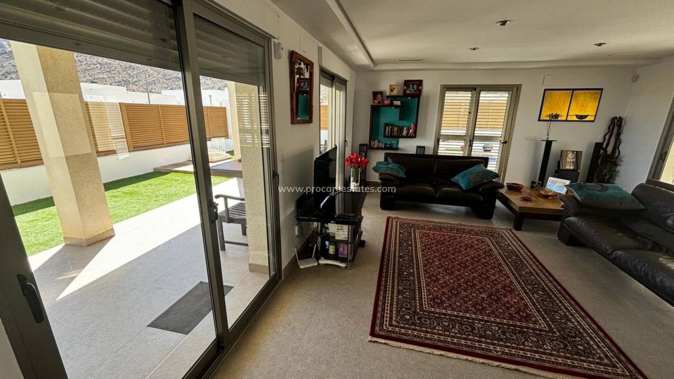 Reventa - Villa Detached - Cox