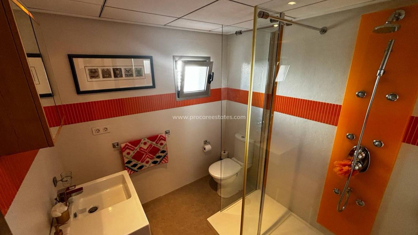 Reventa - Villa Detached - Cox