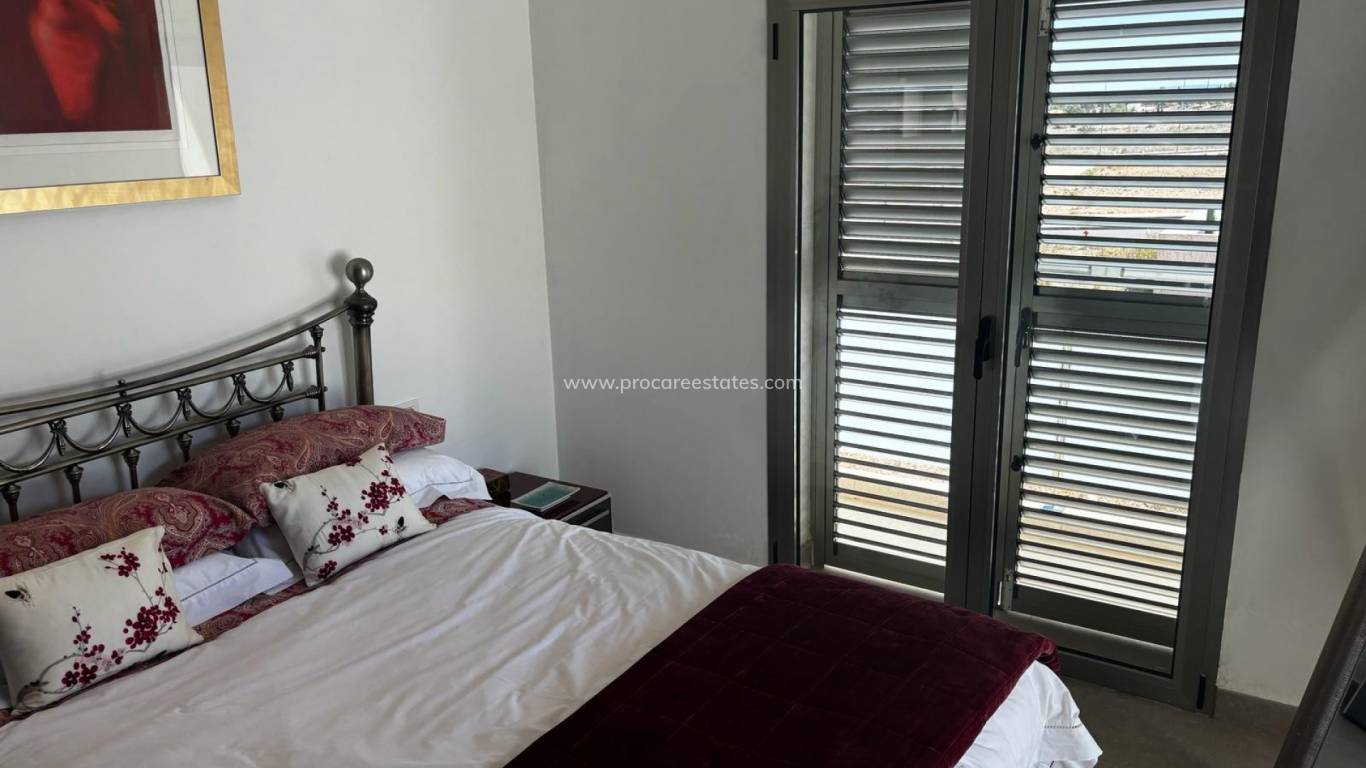 Reventa - Villa Detached - Cox