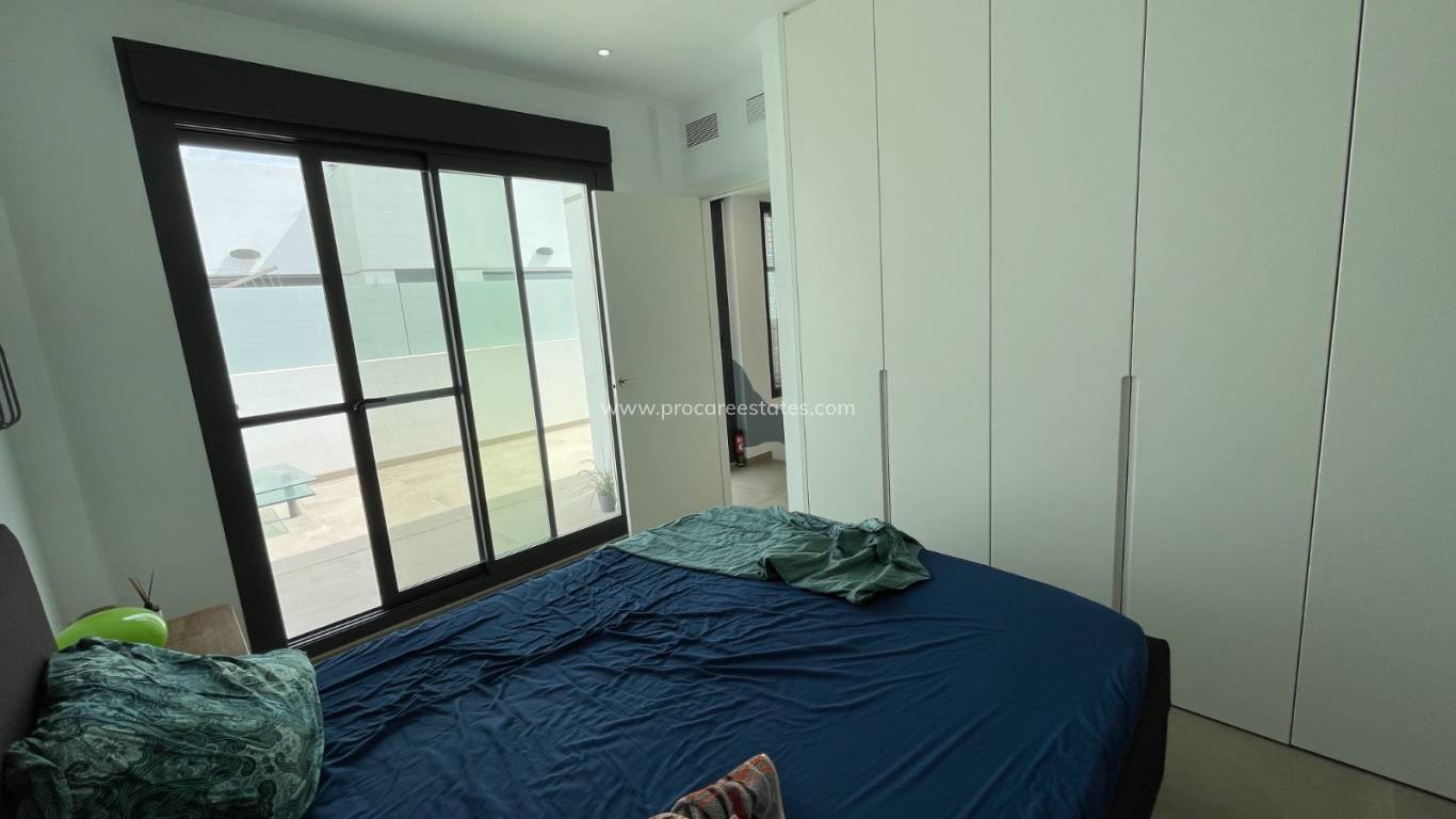 Reventa - Villa - Dolores - ZONA NUEVA