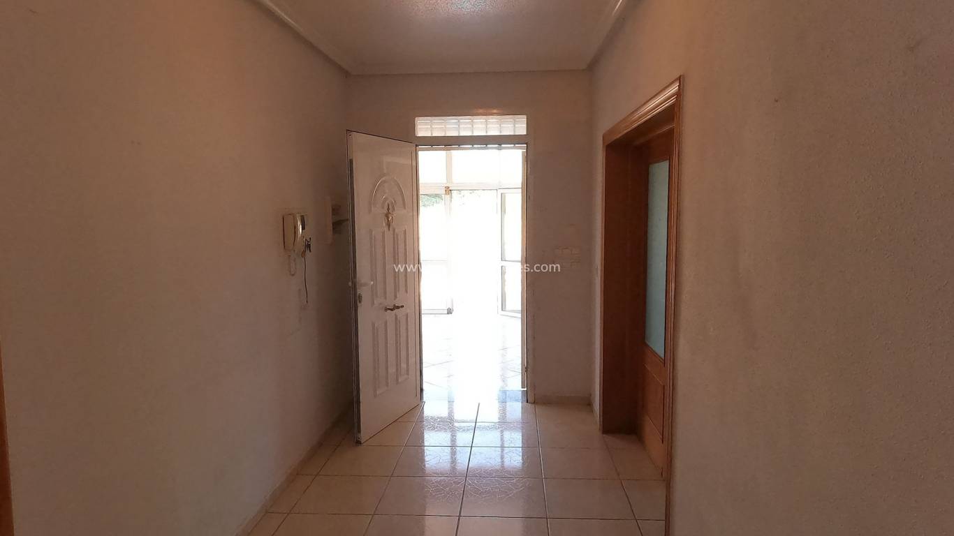 Reventa - Villa - Dolores