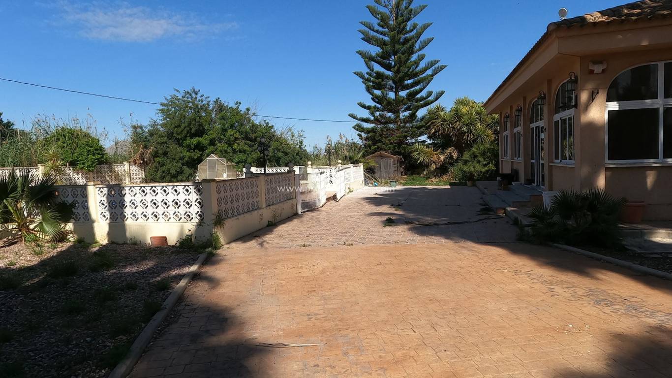 Reventa - Villa - Dolores
