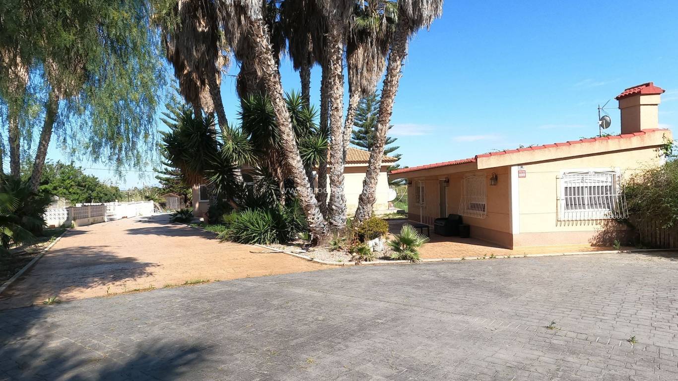 Reventa - Villa - Dolores