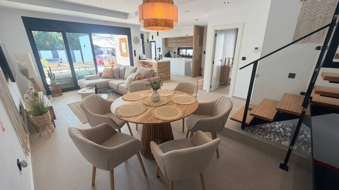 Reventa - Villa - Dolores