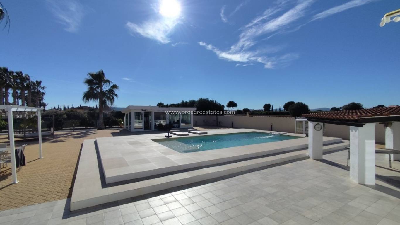 Reventa - Villa - El Mudamiento