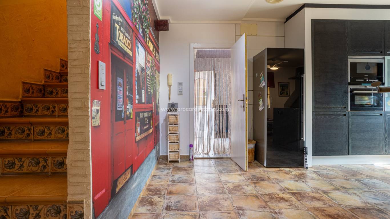 Reventa - Villa - Elche - La Hoya