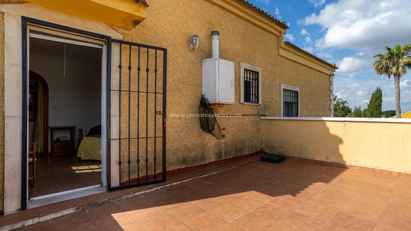 Reventa - Villa - Elche - La Hoya