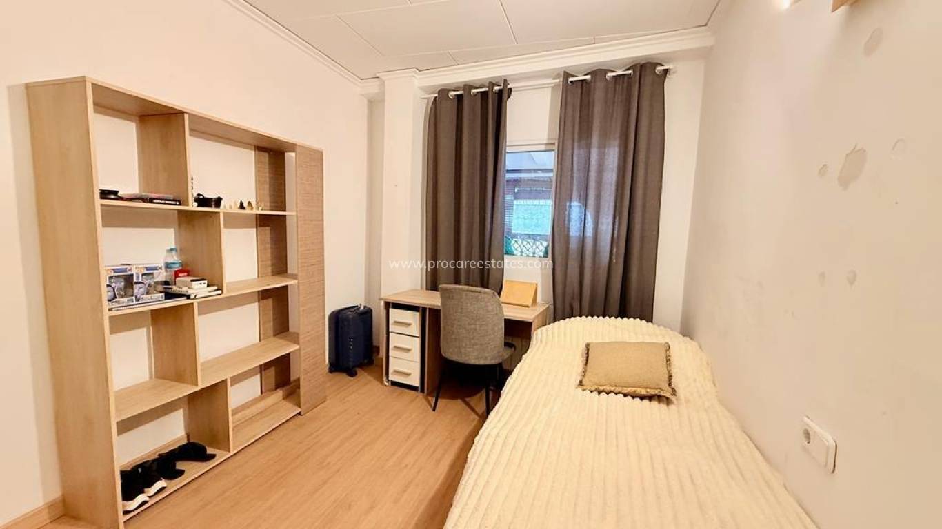 Reventa - Villa - Gandia - Urbanizaciones