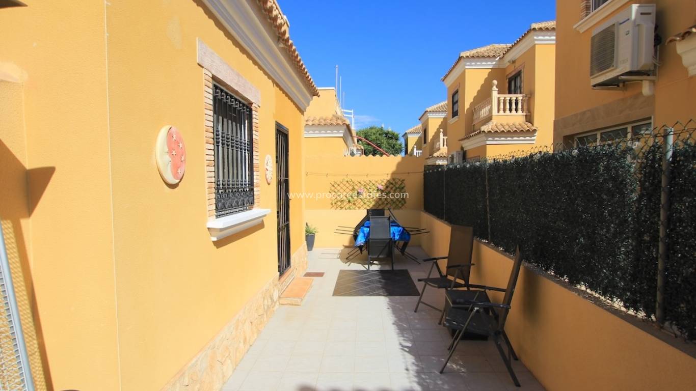 Reventa - Villa - Guardamar del Segura - El Raso