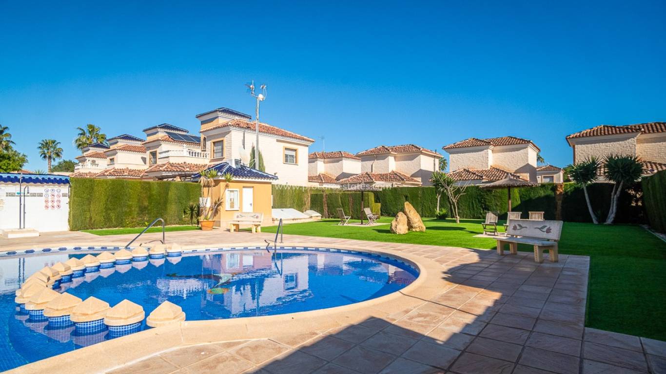 Reventa - Villa - Guardamar del Segura - EL RASO