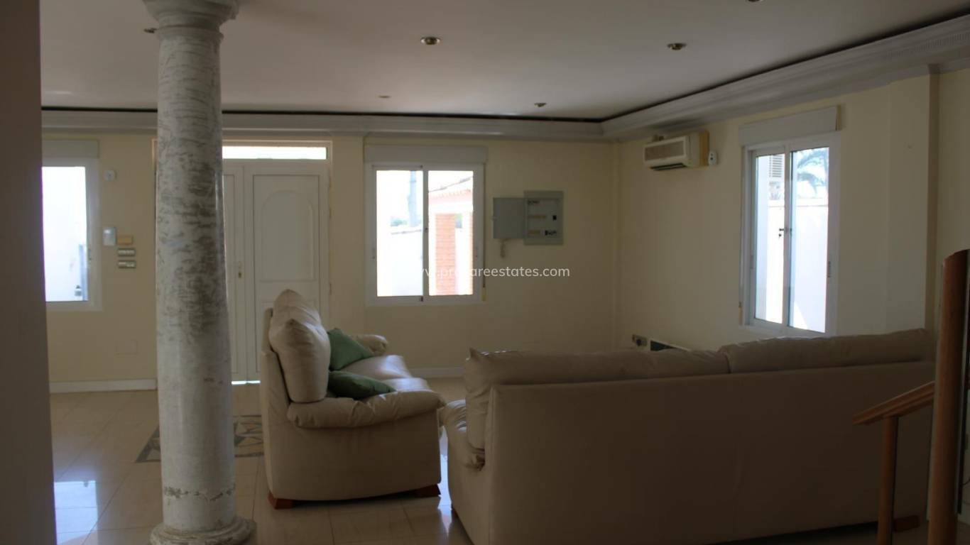 Reventa - Villa - Jacarilla - Comunidad Valenciana