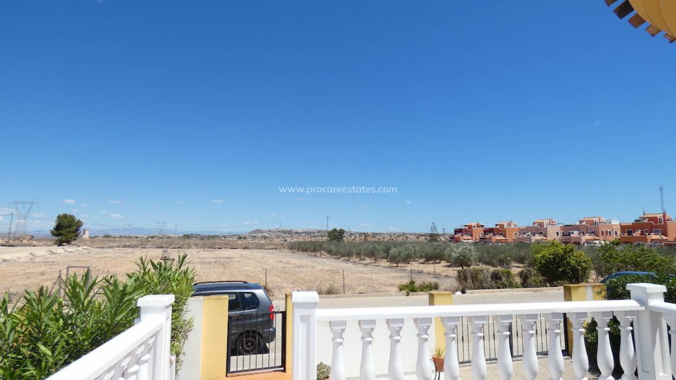 Reventa - Villa - Los Montesinos - La Herada