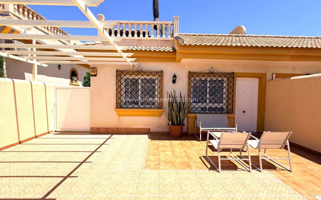 Reventa - Villa - Los Montesinos - Urbanizacion montesol