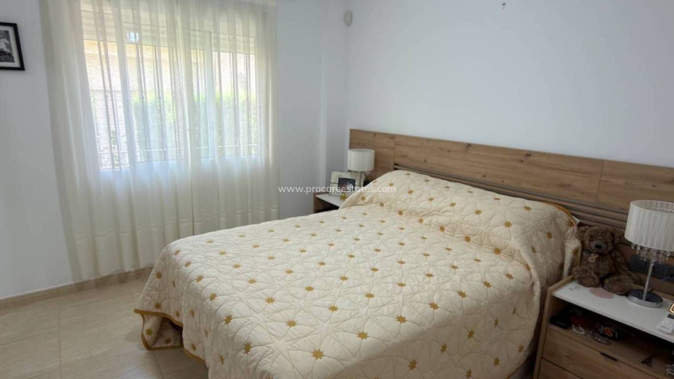 Reventa - Villa - Los Montesinos - Urbanizacion montesol