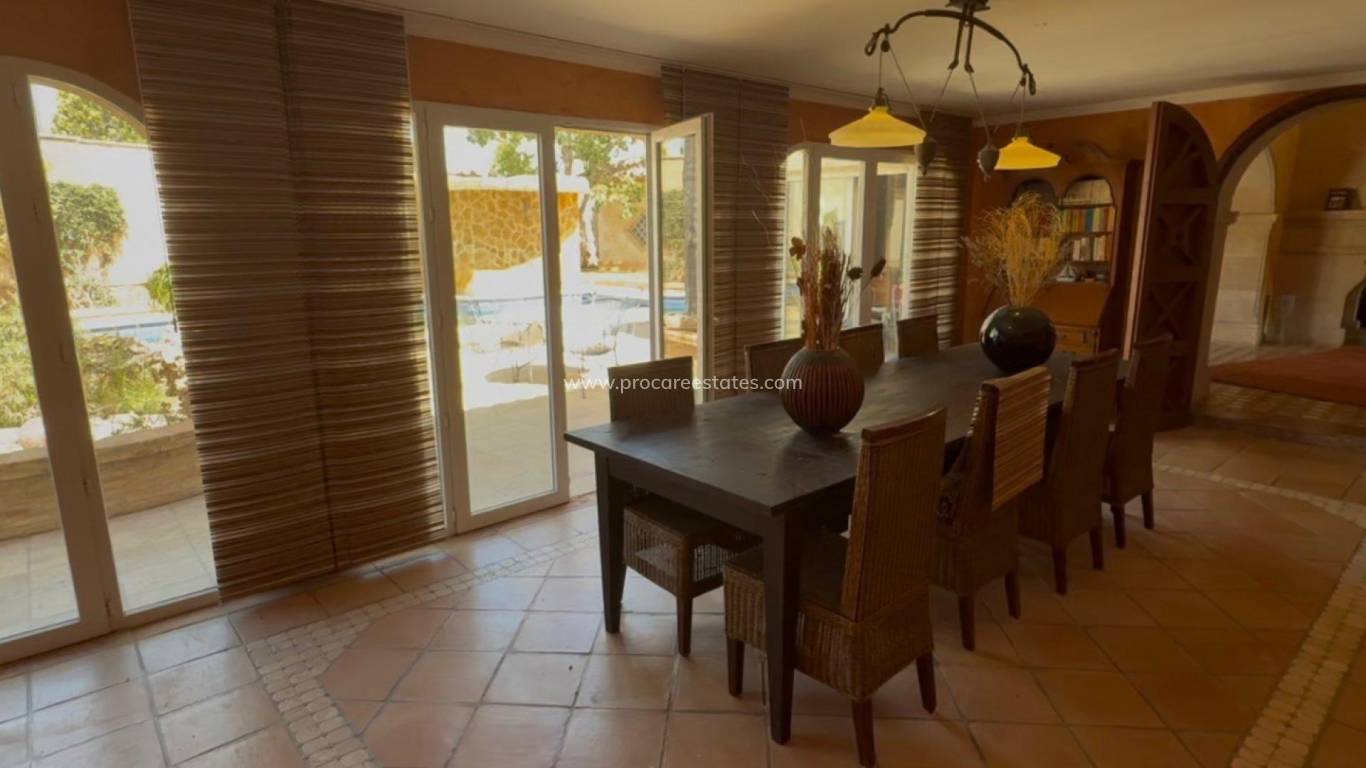 Reventa - Villa - Los Nietos - Nietos  Los