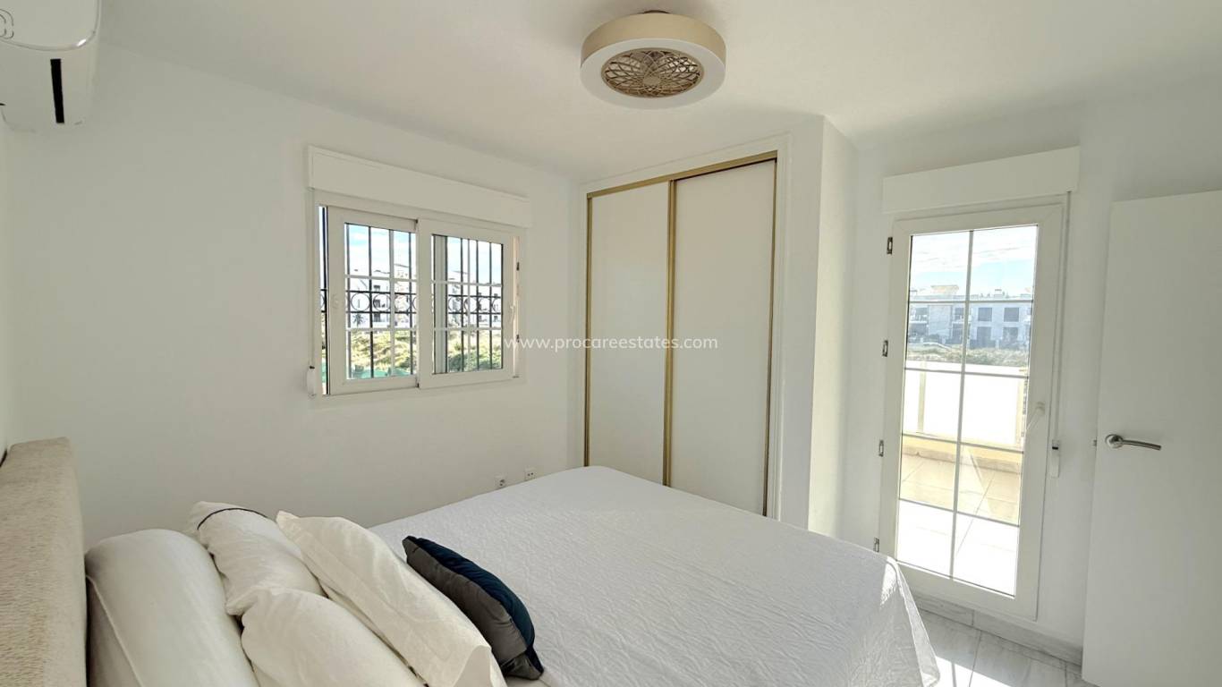 Reventa - Villa - Orihuela Costa - La Zenia