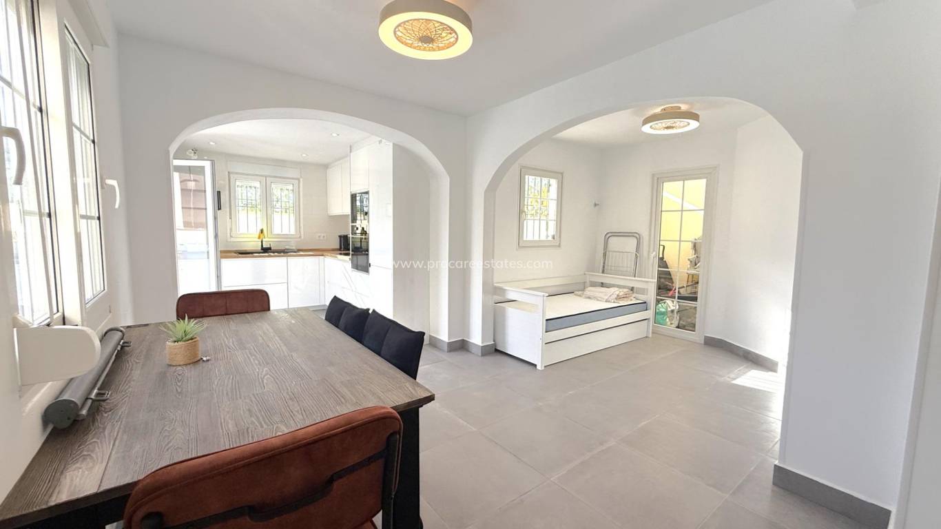 Reventa - Villa - Orihuela Costa - La Zenia