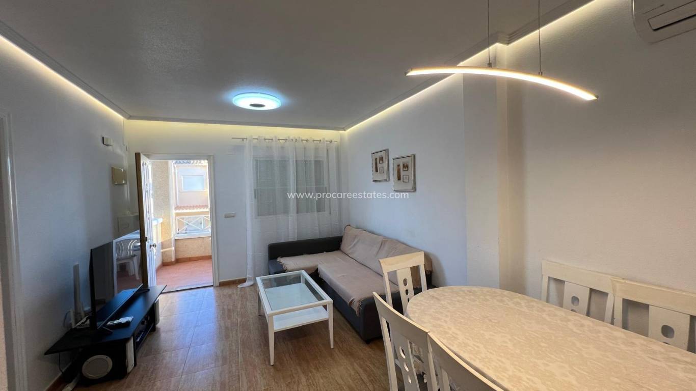 Reventa - Villa - Orihuela Costa - Los Almendros-La Florida