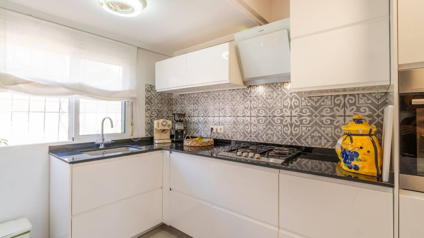 Reventa - Villa - Orihuela Costa - Los Balcones