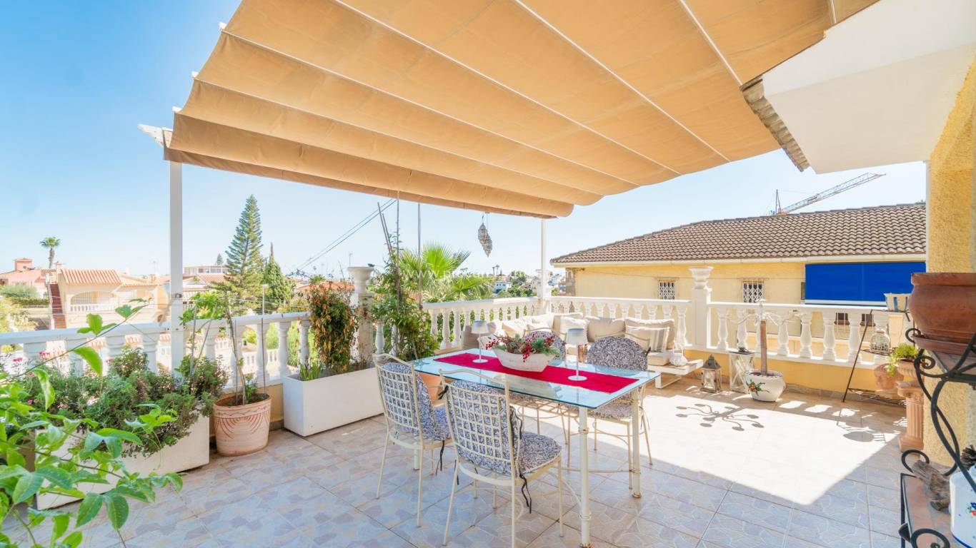 Reventa - Villa - Orihuela Costa - Los Balcones