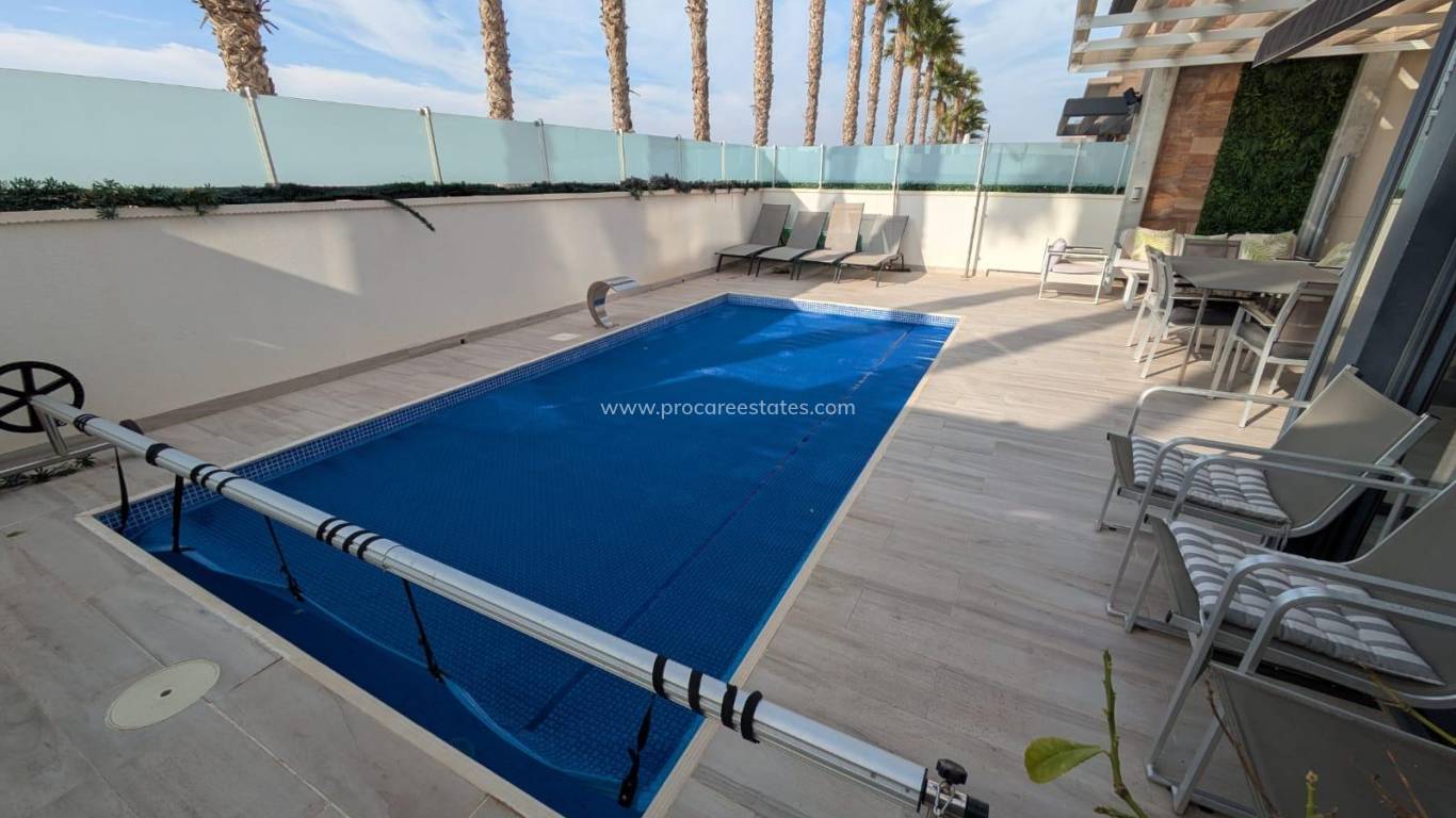 Reventa - Villa - Orihuela Costa - Montezenia