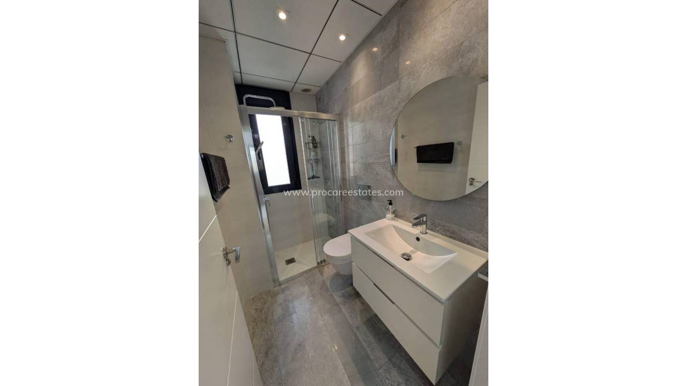 Reventa - Villa - Orihuela Costa - Montezenia