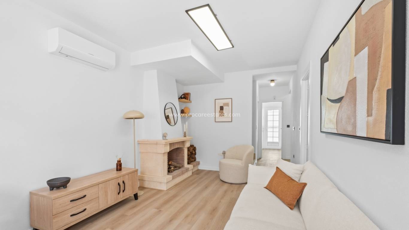 Reventa - Villa - Orihuela Costa - PAU 26