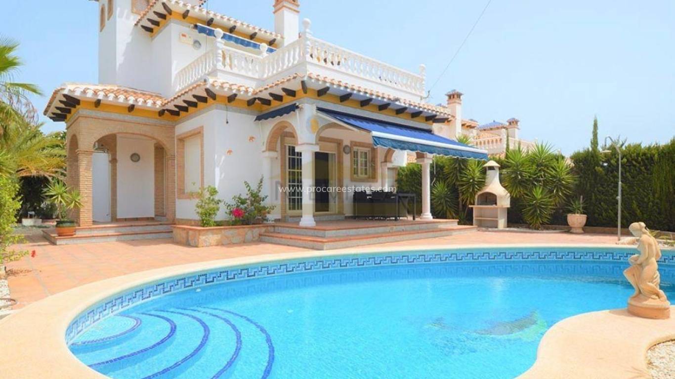 Reventa - Villa - Orihuela Costa - Playa Flamenca