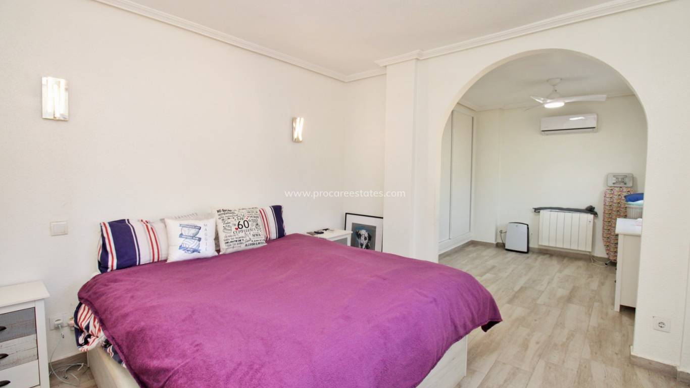 Reventa - Villa - Orihuela Costa - Playa Flamenca