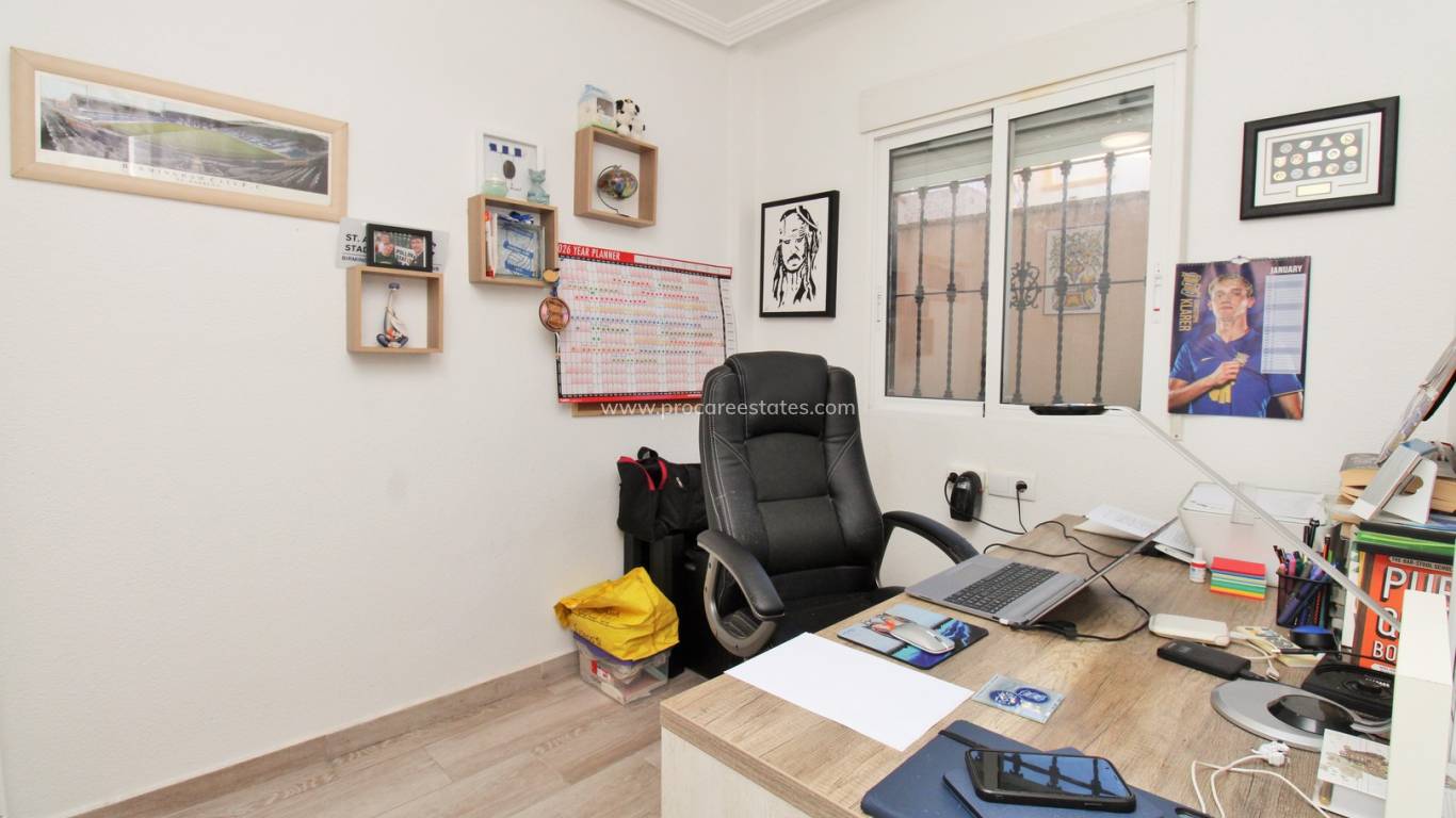 Reventa - Villa - Orihuela Costa - Playa Flamenca