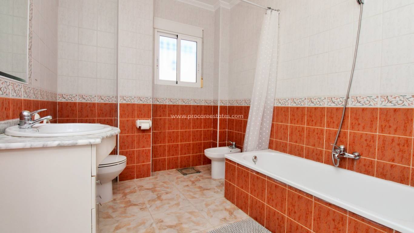 Reventa - Villa - Orihuela Costa - Playa Flamenca