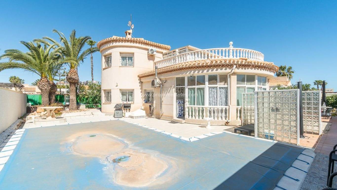 Reventa - Villa - Orihuela Costa - Playa Flamenca