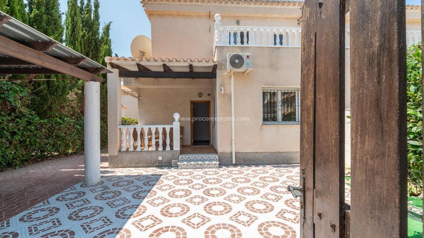 Reventa - Villa - Orihuela Costa - Playa Flamenca