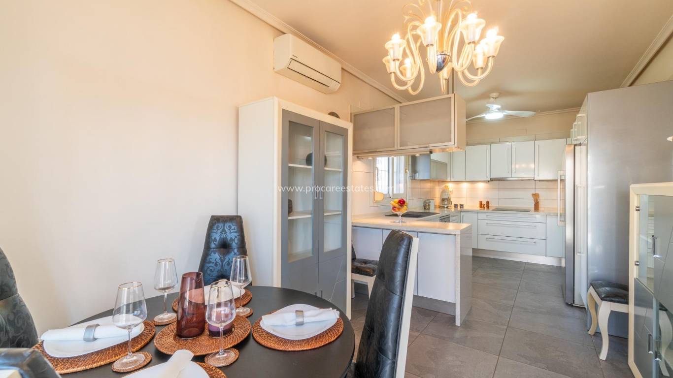 Reventa - Villa - Orihuela Costa - Playa Flamenca