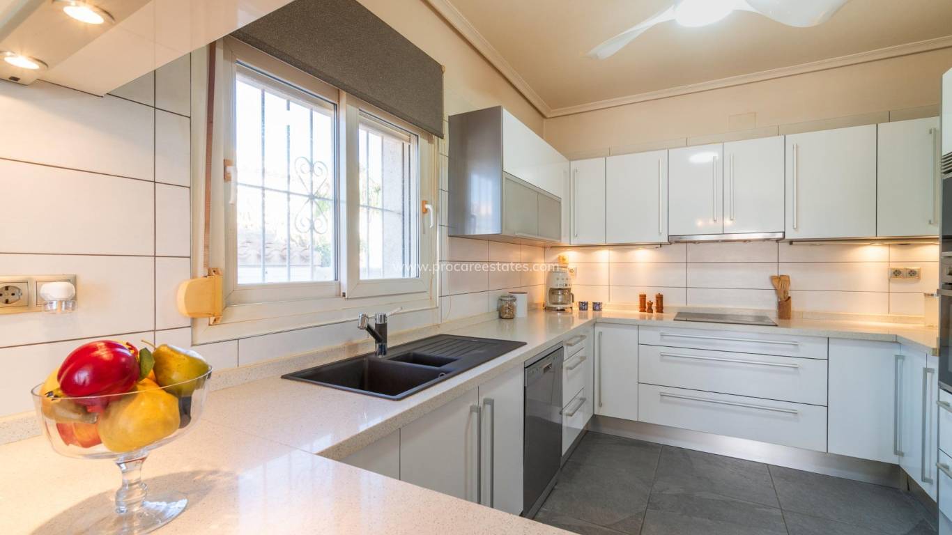 Reventa - Villa - Orihuela Costa - Playa Flamenca