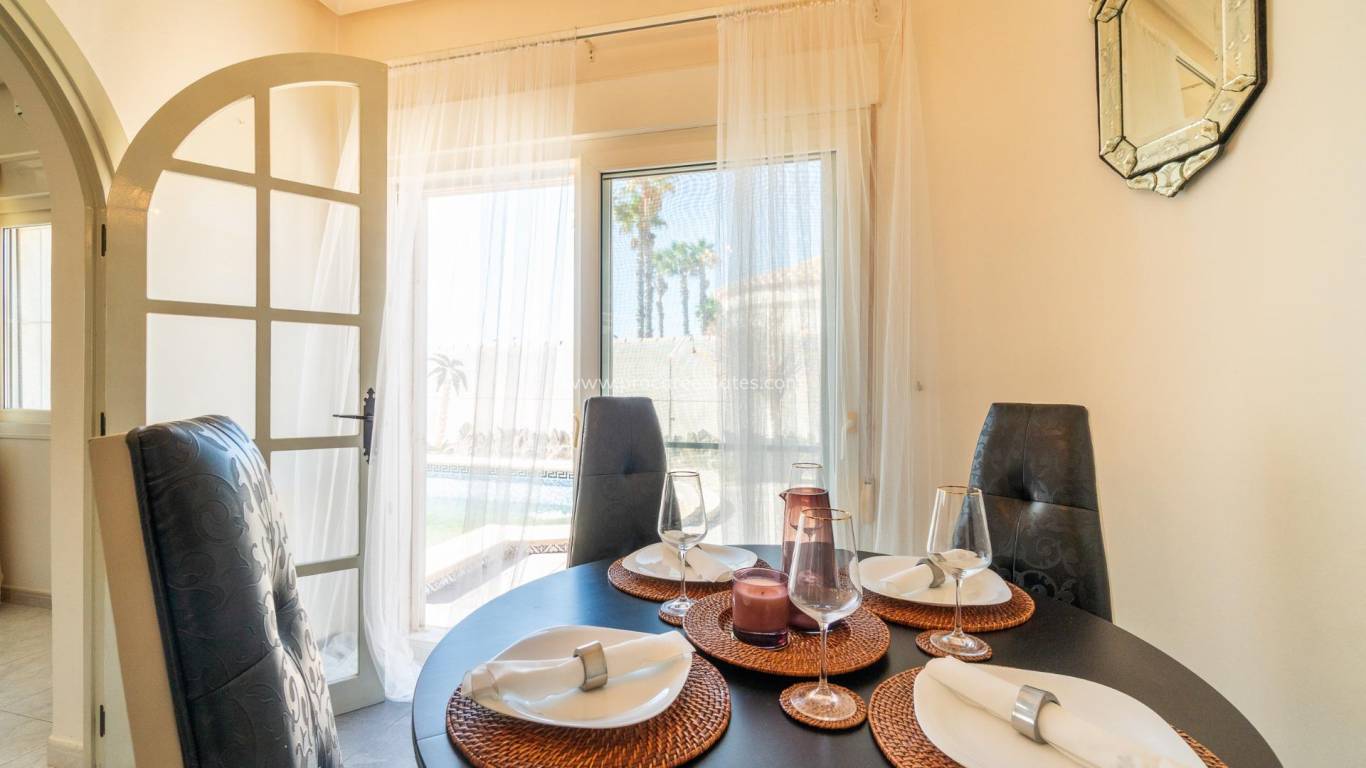 Reventa - Villa - Orihuela Costa - Playa Flamenca